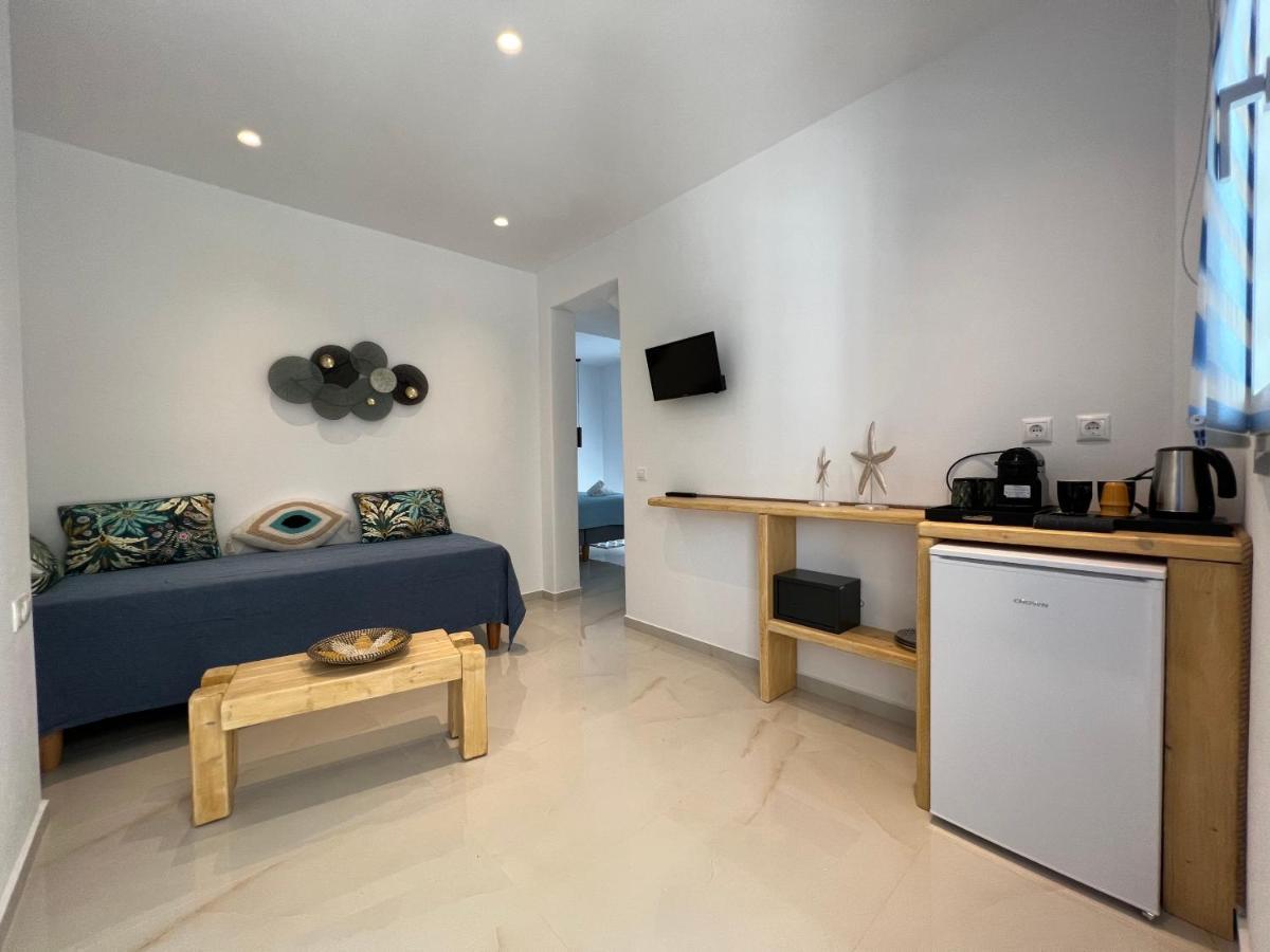Anemos Apartments Ornós Eksteriør bilde