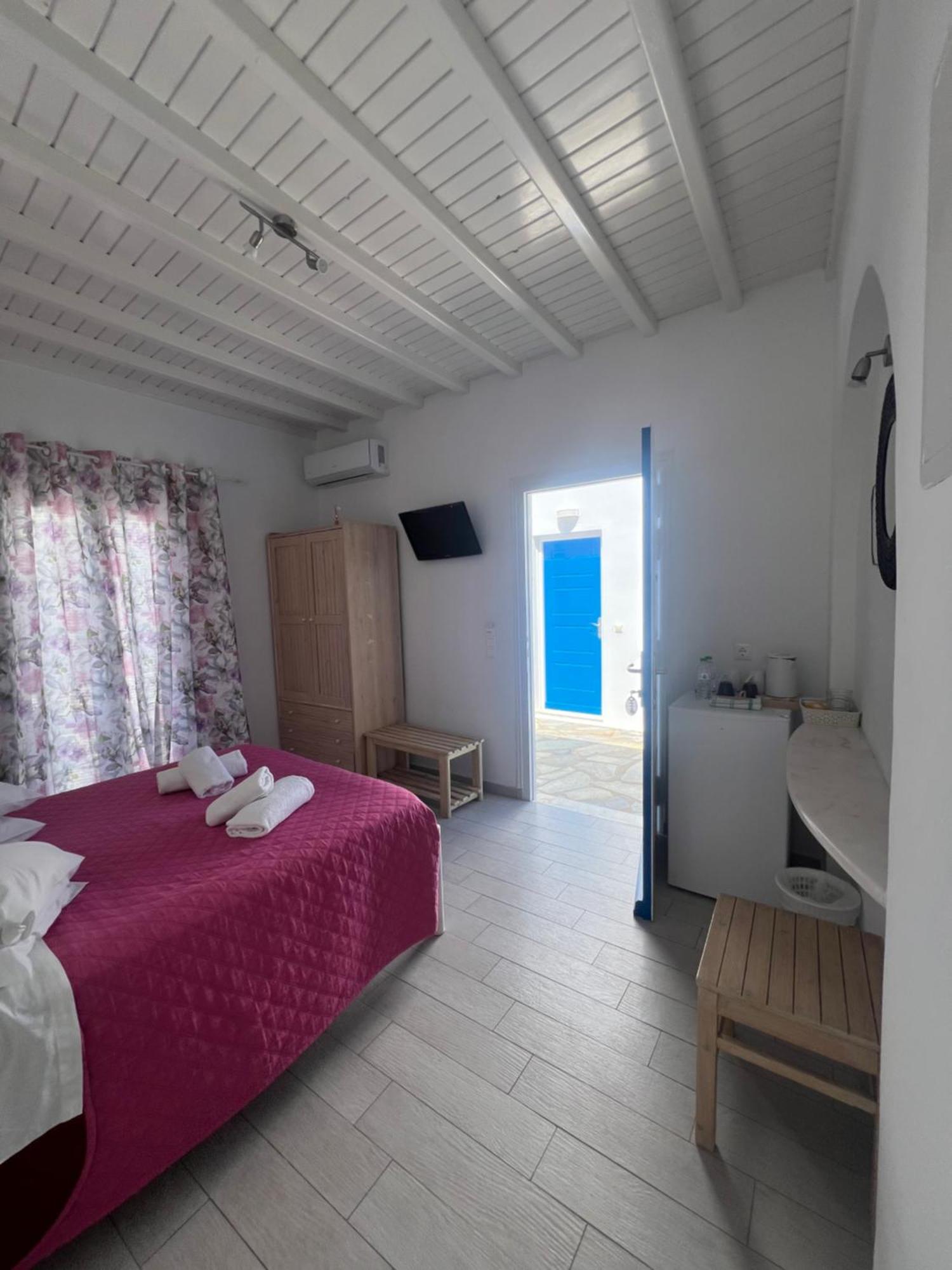 Anemos Apartments Ornós Eksteriør bilde